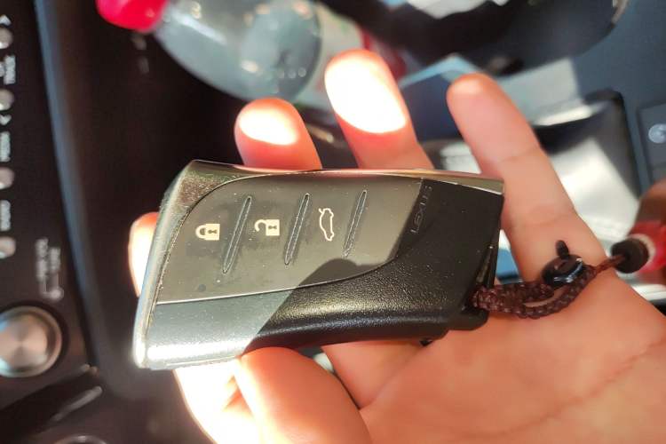 Used Lexus ES 2022 200 Excellence Edition