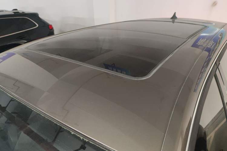 Used Buick Envision 2014 28T Four-Wheel Drive Elite Model