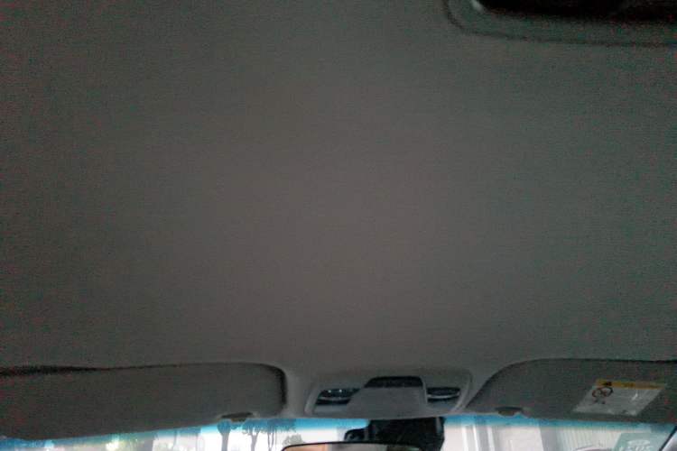 Used Geely Auto Emgrand 2019 Leading Edition 1.5L Manual Luxury Model China VI Standard
