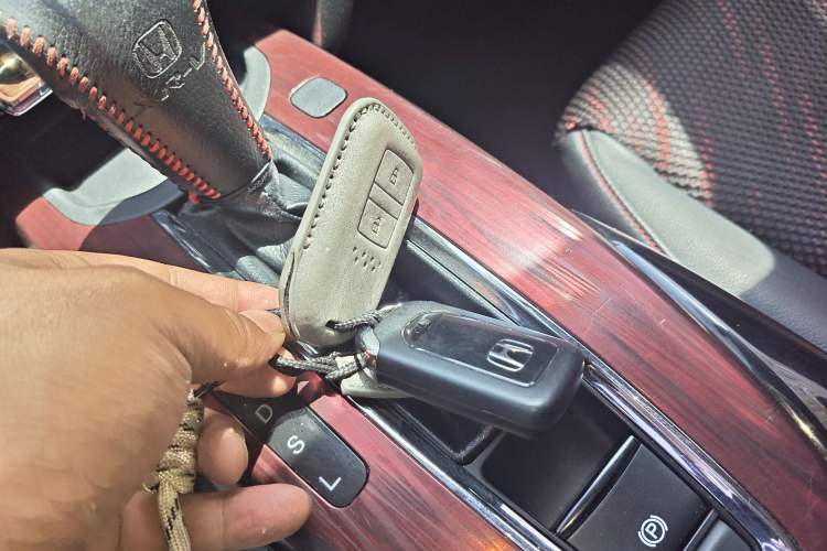 Used Honda XR-V 2017 1.8L EXi CVT Comfort Version
