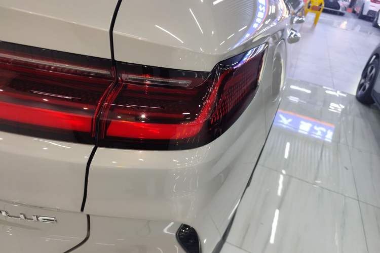 Used BYD Song PLUS New Energy 2025 DM-i 112KM Prestige Model