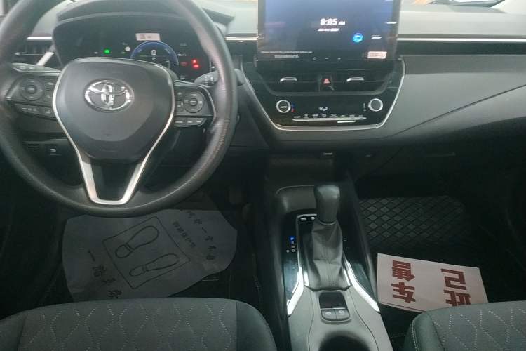 Used Toyota Corolla 2023 1.8L Smart Electric Hybrid Dual-Motor Elite Edition Audio And AC Panel