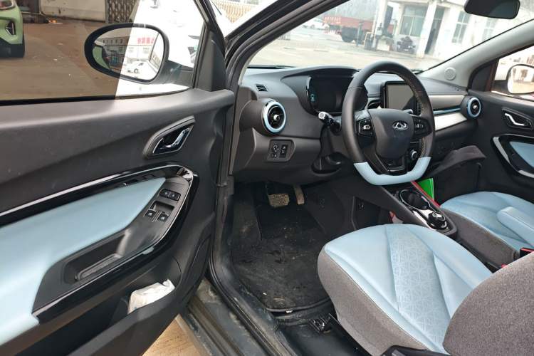 Used Chery Little Ant 2022 Restyled Version Sweet Pink Edition Half-Sugar Version 28.8 kWh 30 kW 301 km