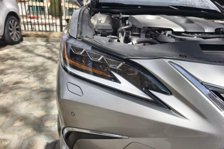 Used Lexus ES 2020 260 Deluxe Edition
