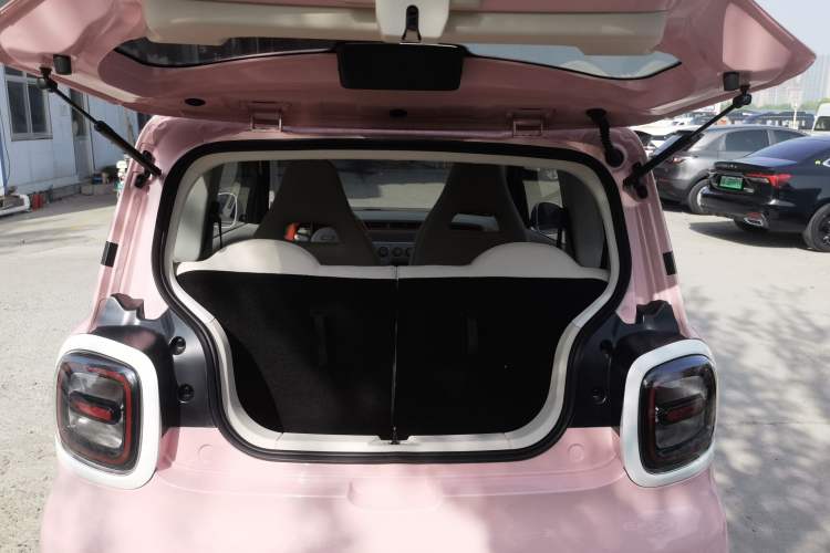 Used Bestune Pony 2025 222km Range Linglong Horse