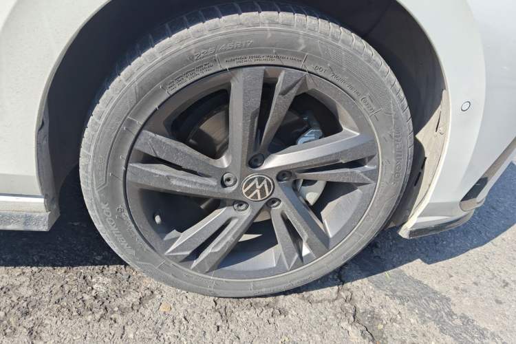 Used Volkswagen Golf 2021 280TSI DSG R-Line
