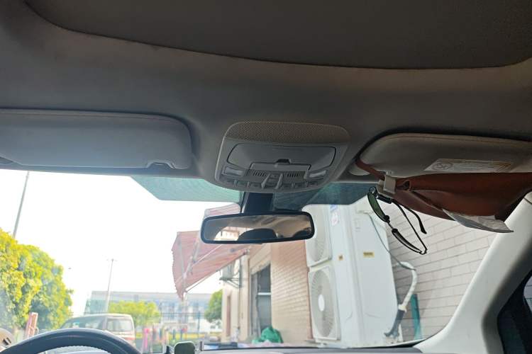 Used Ford Edge 2015 2.0T GTDi 4x4 High-Grade Model Headliner