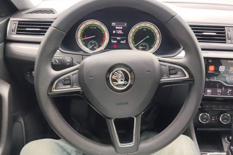 Used Skoda Superb 2019 TSI280 DSG Comfort Edition
