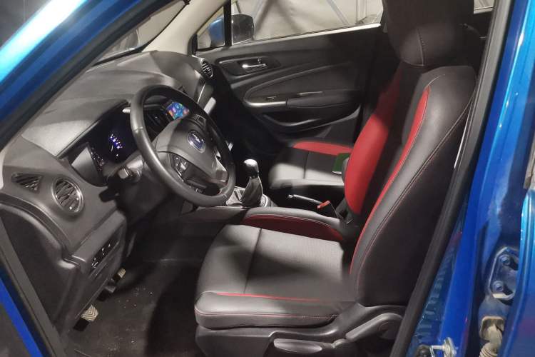 Used CHANGAN CS15 2016 1.5L Manual Fashion Edition
