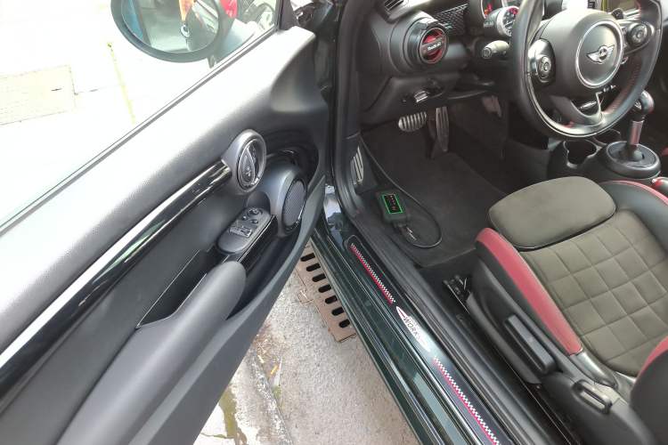 Used MINI JCW 2017 2.0T JOHN COOPER WORKS