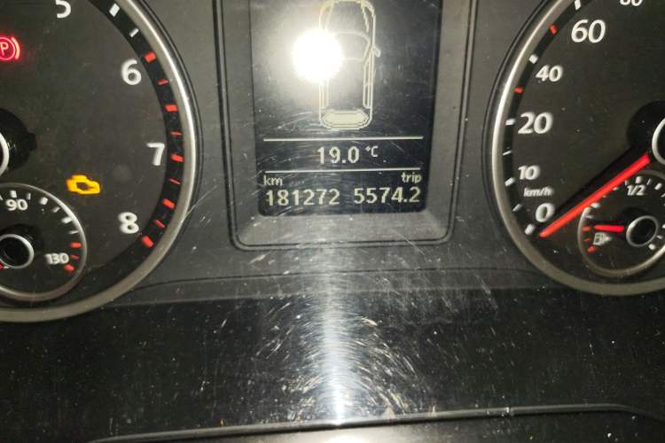 Used Volkswagen Tiguan 2012 1.8TSI Automatic Two-Wheel Drive Elite Edition Odometer Close Up