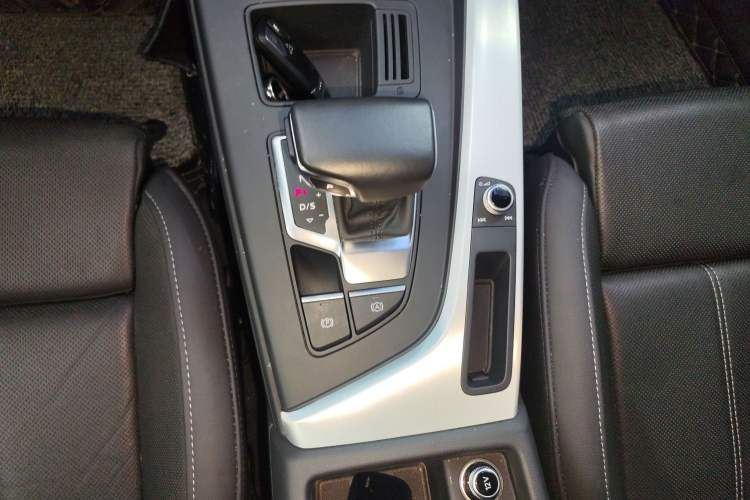 Used Audi A4L 2023 40 TFSI Fashion Dynamic Model