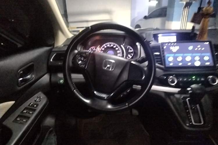 Used Honda CR-V 2015 2.0L two-wheel drive Fashion Edition
