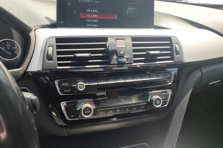 Used BMW 3 Series 2016 320i M Sport