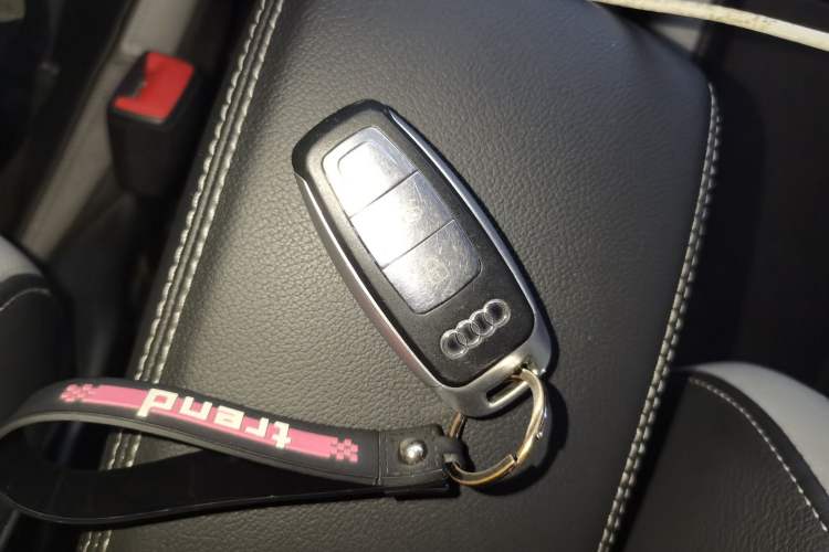 Used Audi Q3 2019 40 TFSI Fashion Dynamic Model