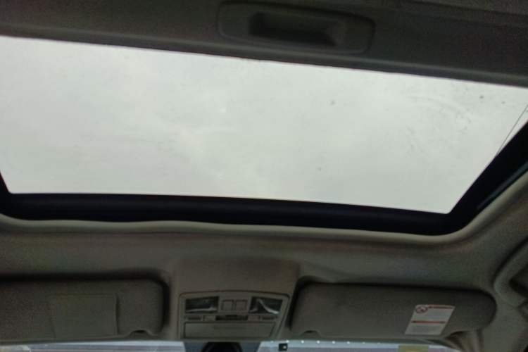 Used Bestune X80 2013 2.0L automatic comfort version