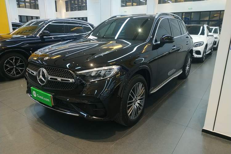 Used Mercedes-Benz GLC 2025 GLC 300 L 4MATIC Dynamic Model 5 Seats