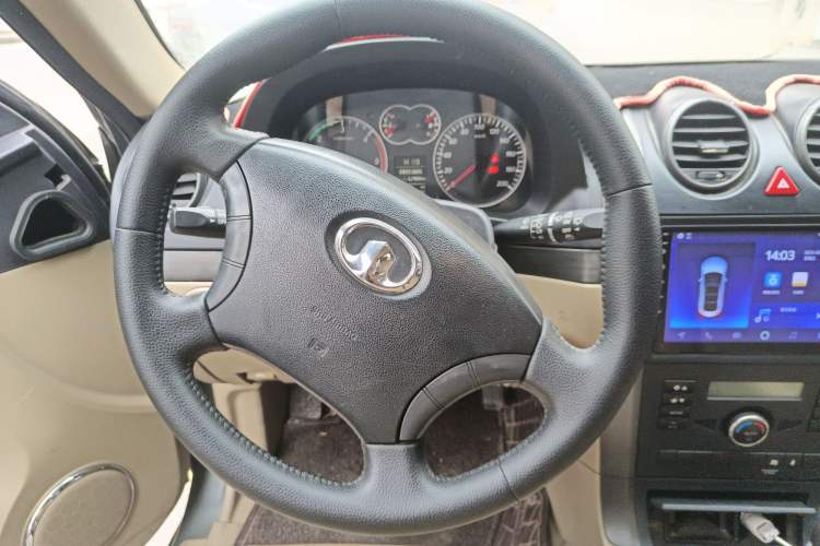 Used Haval H5 Classic 2012 European-style Version Green Quiet 2.0T Manual Two-Wheel Drive Comfort Model