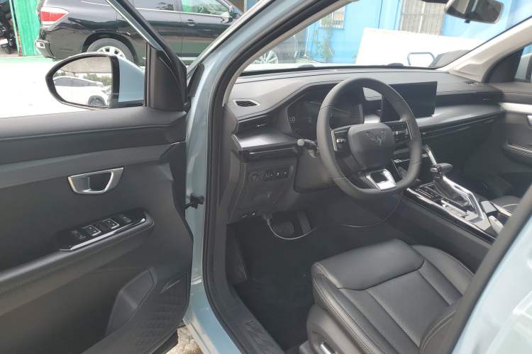 Used Wuling Asta 2021 1.5T CVT Star曜 Edition Driver Seat