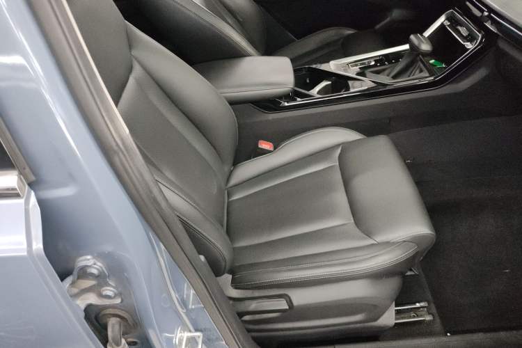 Used Wuling Asta 2021 1.5T CVT Starlight Edition