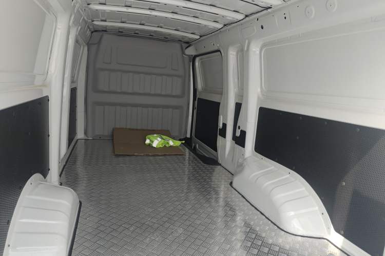 Used Dongfeng Yufeng EM27 2024 EM27L BYD CATL 41.86 kWh