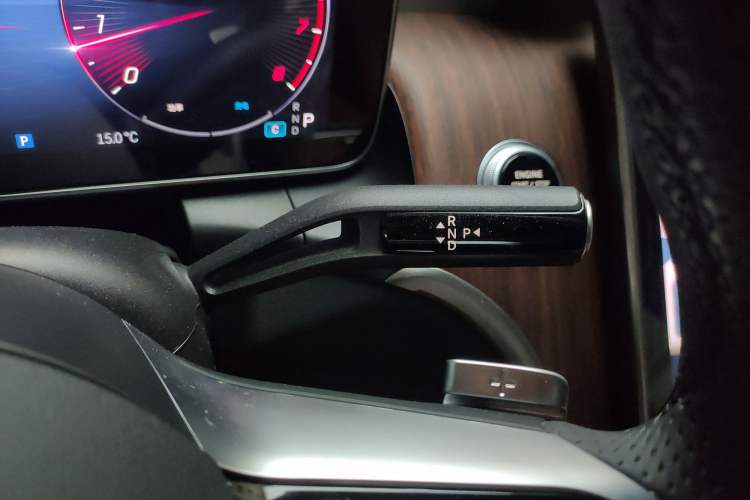 Used Mercedes-Benz GLC 2024 GLC 300 L 4MATIC Dynamic Edition 5-seater
