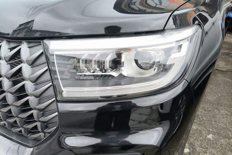 Used Great Wall Poer 2023 2.0T Commercial Version Manual Diesel 4x4 Elite Long-Box GW4D20M Left Front Headlight