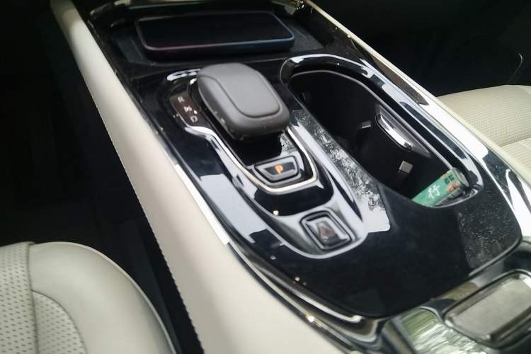 Used Zeekr 009 2022 WE Edition