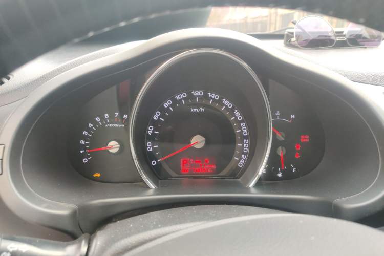 Used Kia Sportage R 2014 2.0L Automatic Two-Wheel Drive DLX
