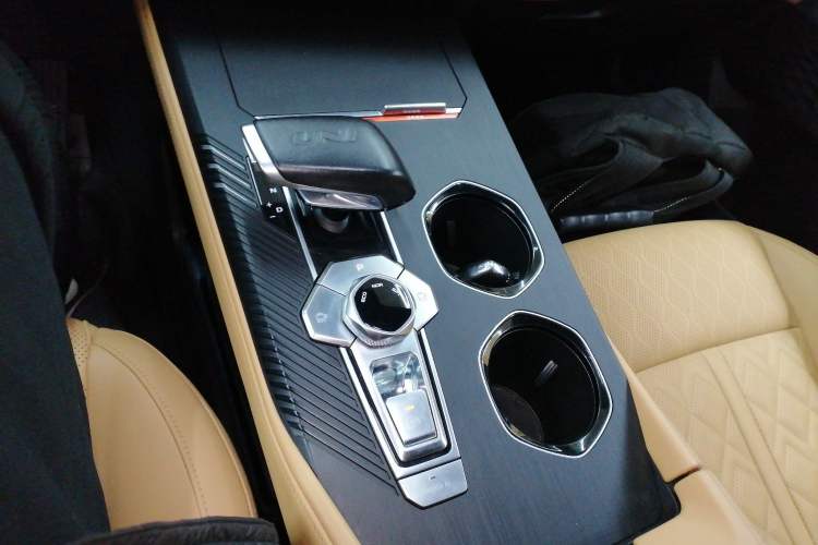 Used CHANGAN UNI-K 2021 2.0T Prestige Edition
