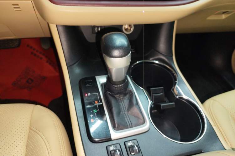 Used Toyota Highlander 2015 2.0T Four-Wheel Drive Luxury Edition 7-Seater