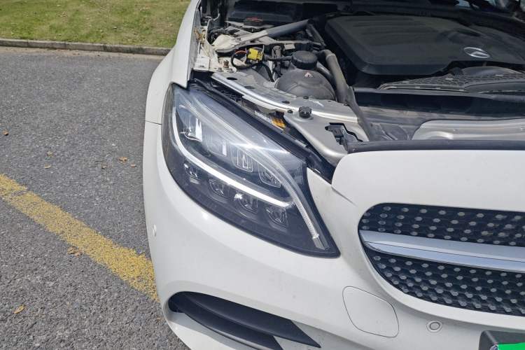 Used Mercedes-Benz C-Class 2020 Restyled C 260 L Sport Edition Right Front Headlight