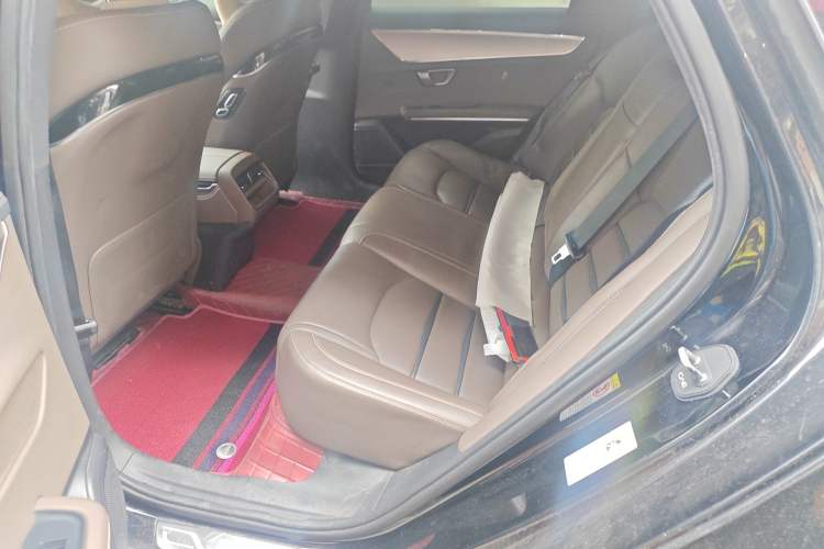 Used BYD Han 2020 EV Long-Range Luxury Model
