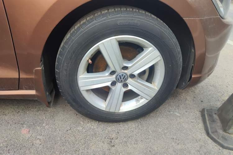 Used Volkswagen Lamando 2017 230TSI DSG Fashion Edition
