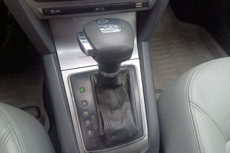 Used Skoda Octavia 2010 1.4TSI DSG Yijun Edition
