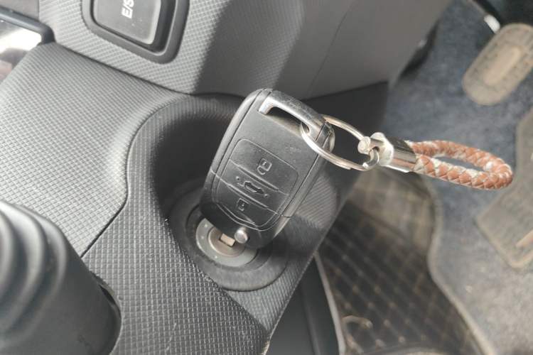 Used Wuling Hongguang MINIEV 2021 Macaron Fashion Model Lithium Iron Phosphate
