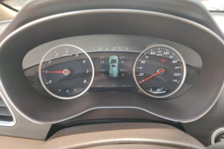 Used Baojun 730 2017 1.8L iAMT Prestige Version 7 Seats Instrument Cluster