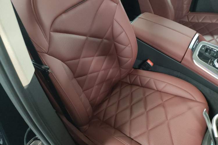 Used BMW X5 2023 xDrive 30Li Luxury M Sport Night Edition Package