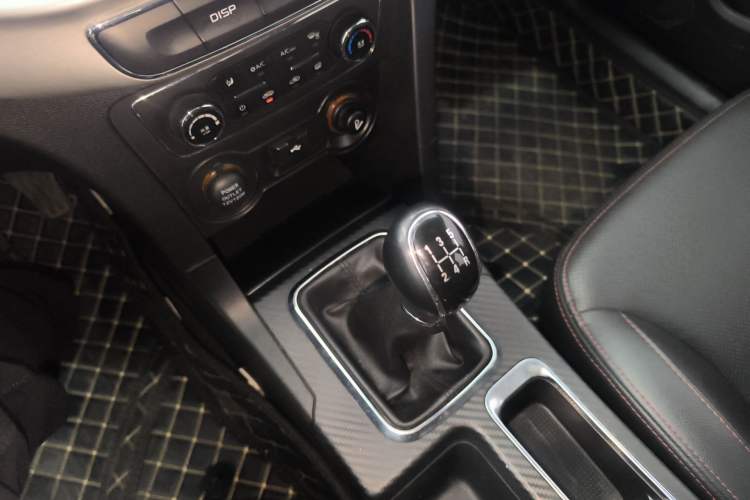 Used Geely Auto Vision 2017 1.5L Manual Happiness Edition Gear Lever