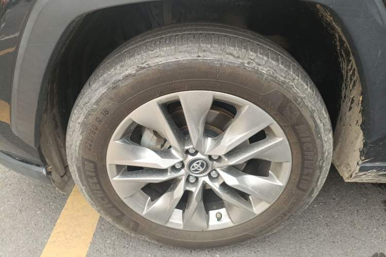 Used Toyota Wildlander 2022 2.0L CVT Two-Wheel Drive Luxury PLUS Edition
