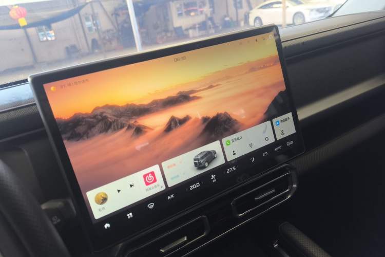 Used JETOUR Traveler 2025 1.5TD DCT Two-Wheel Drive Exploration+ Audio And AC Panel