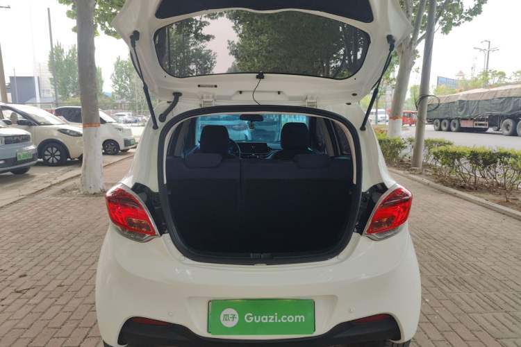 Used CHANGAN OSHAN Benni E-Star 2022 Charming Edition Colorful Model Lithium-Ion Battery Trunk