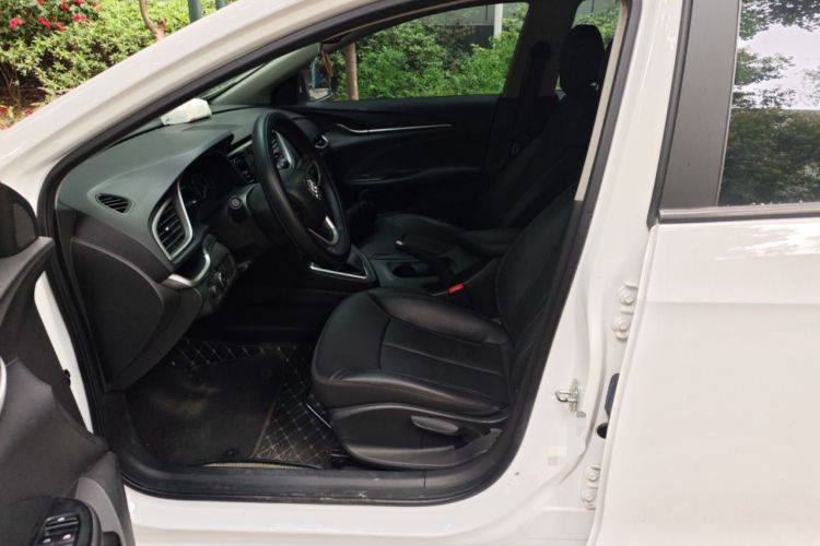 Used Buick GT 2019 18T Automatic Connected Elite Model China VI Standard
