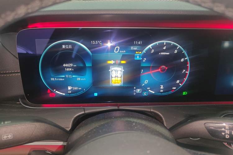 Used Mercedes-Benz E-Class 2023 Restyled E 300 L Sport Luxury Edition Instrument Cluster