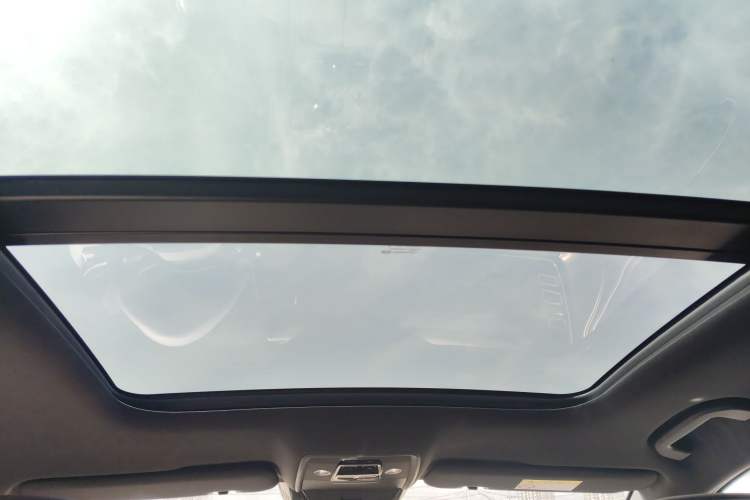 Used BYD Han 2020 EV Long-Range Deluxe Model Headliner