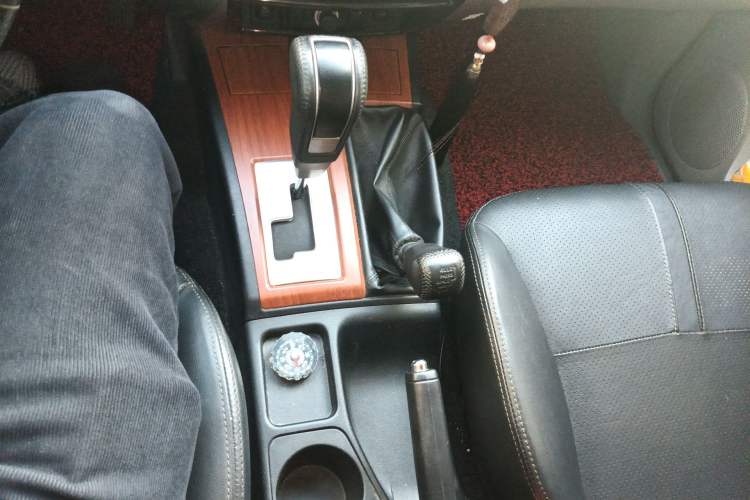 Used Mitsubishi Pajero Sport 2011 3.0L Luxury Navigation Edition