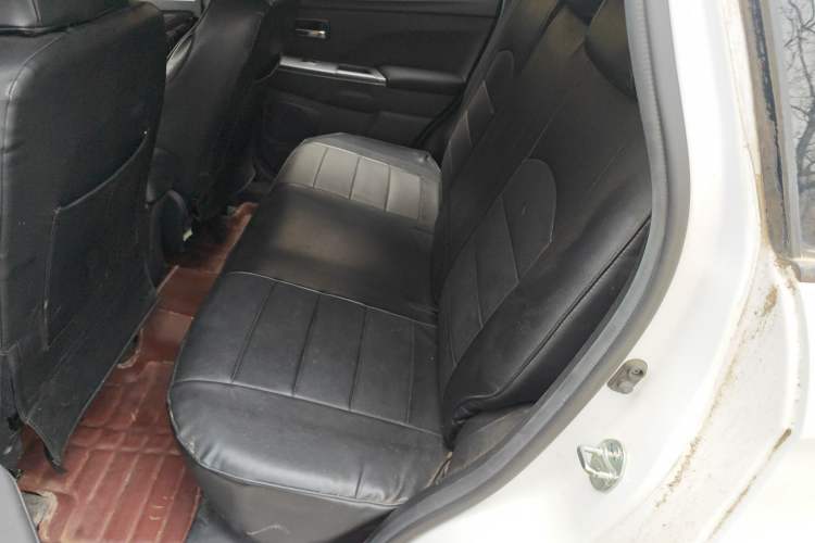 Used Mitsubishi ASX 2013 2.0L CVT Two-Wheel Drive Elite Edition
