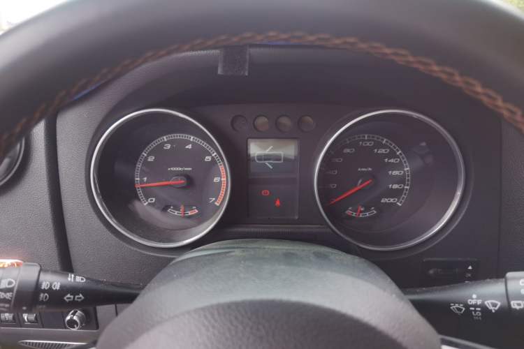 Used BAIC Off-Road BJ40 2016 40L 2.3T Automatic All-Wheel Drive Premium Edition
