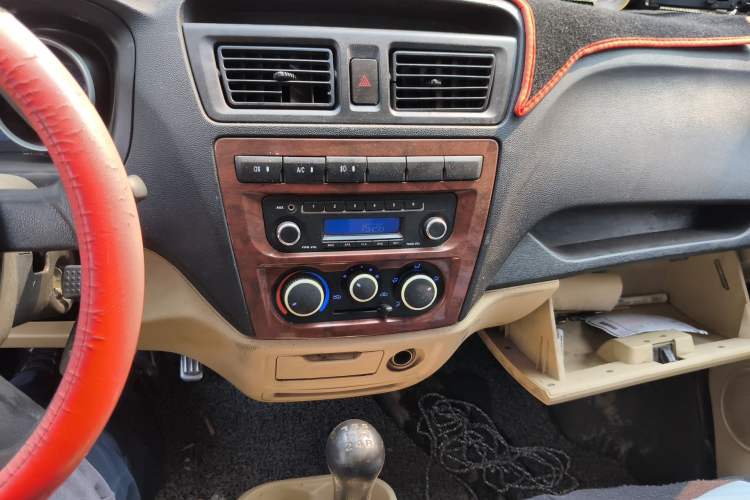 Used CHANGAN KAICHENG Ruixing M80 