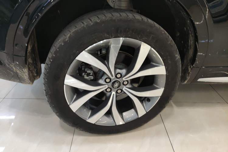 Used Land Rover Discovery Sport 2024 Luxury Custom Edition